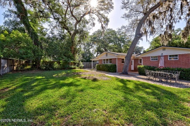 Building Photo - 1367 Riverbirch Ln