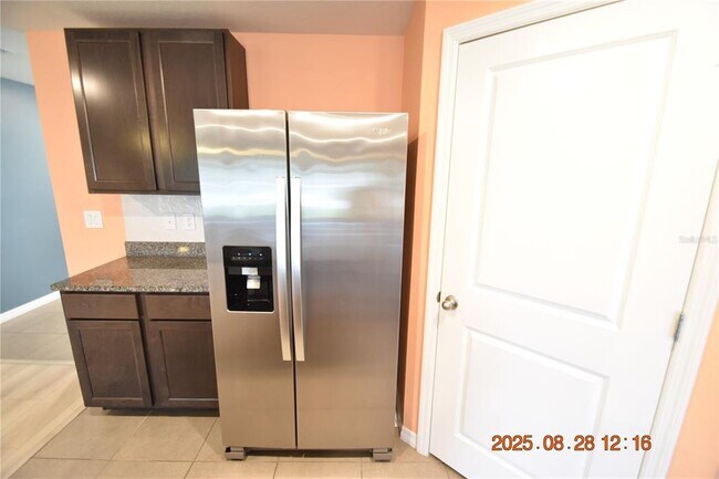 Building Photo - 8075 Broad Pointe Dr