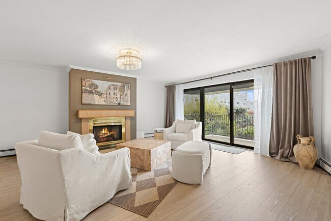 Building Photo - 11A Riverview Cir