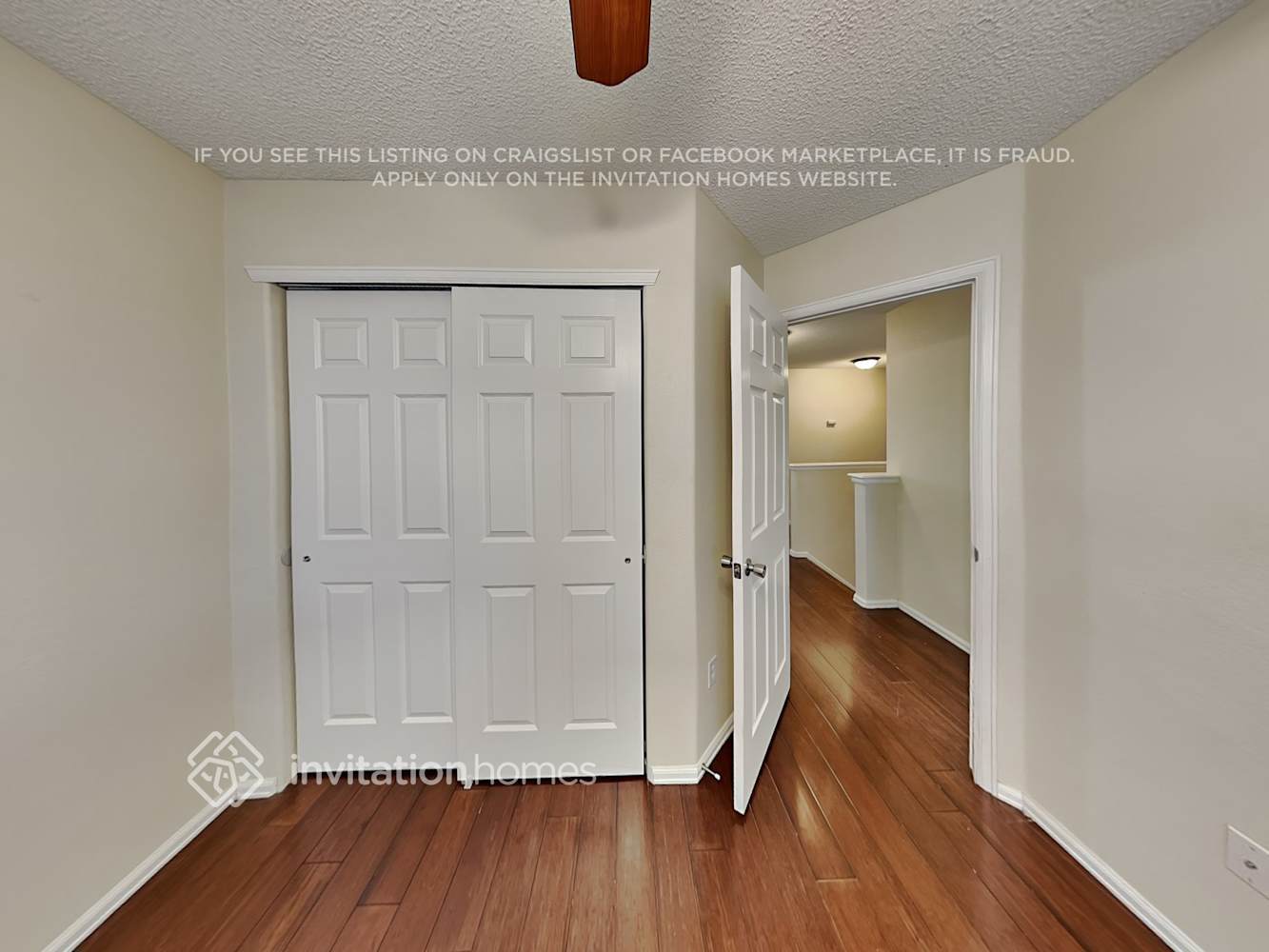 Building Photo - 874 Descendant Dr