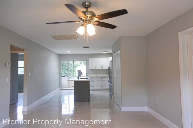 Building Photo - 2 br, 1 bath House - 1097 San Remo Avenue