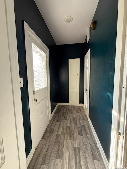 Building Photo - 528 W Gramercy Pl