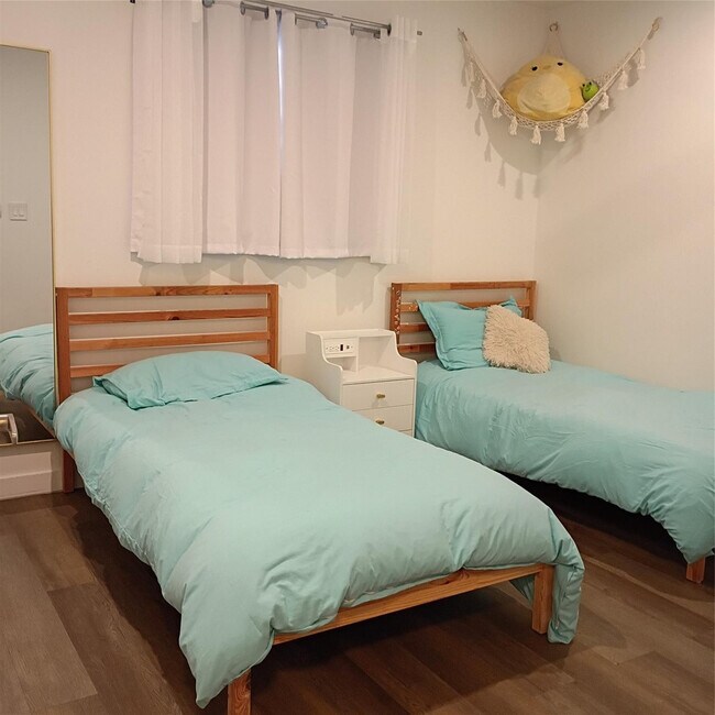 Building Photo - 3351 NW 85th Ave