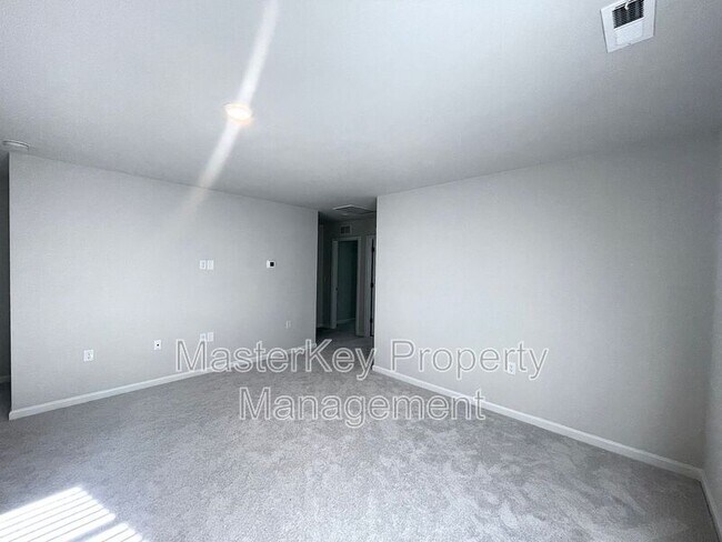 Building Photo - 2334 Chert Ln