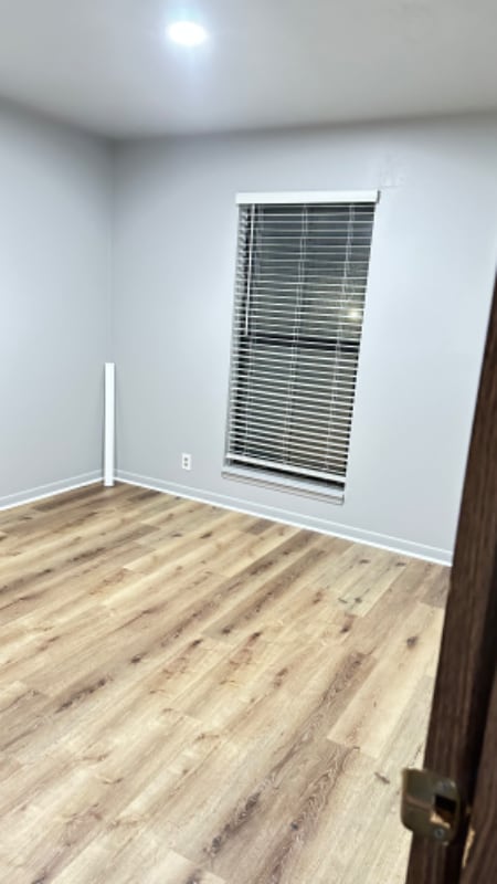 Building Photo - 821 E Wayne Ave