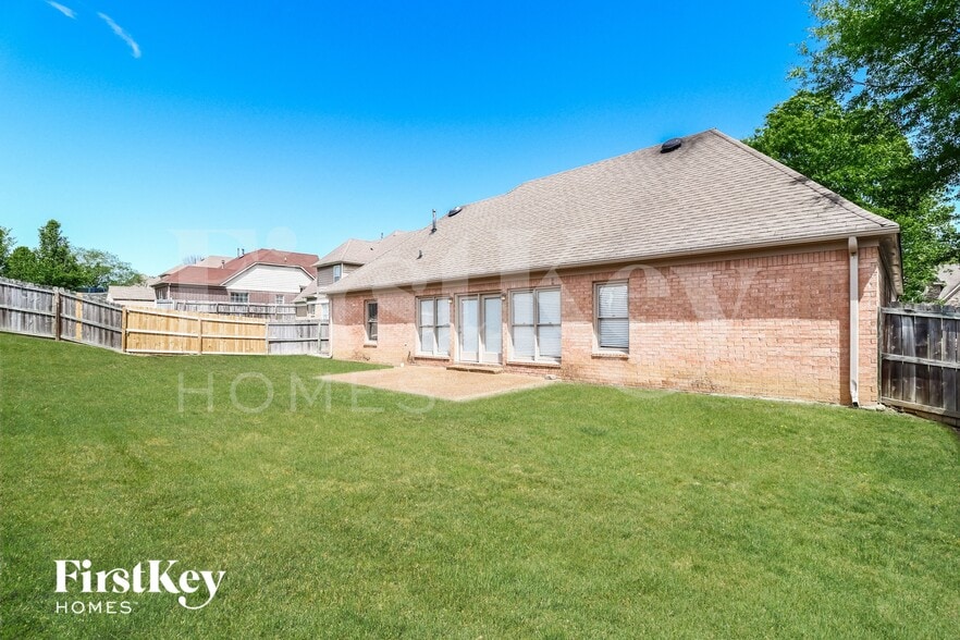 Building Photo - 1071 Mossy Knoll Dr