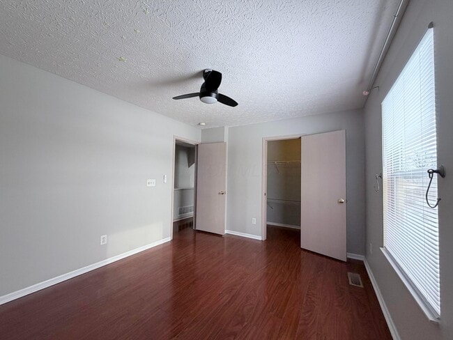 Building Photo - 9135 Windy Creek Dr