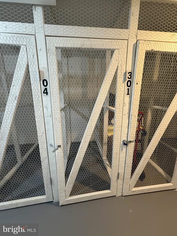 Building Photo - 2754 Hollywood Rd