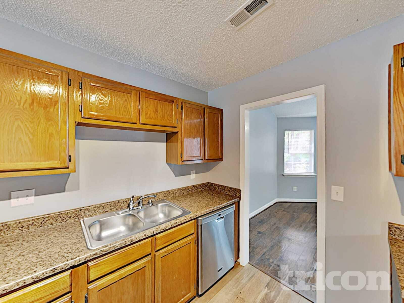 Building Photo - 430 Forest Grove Cir