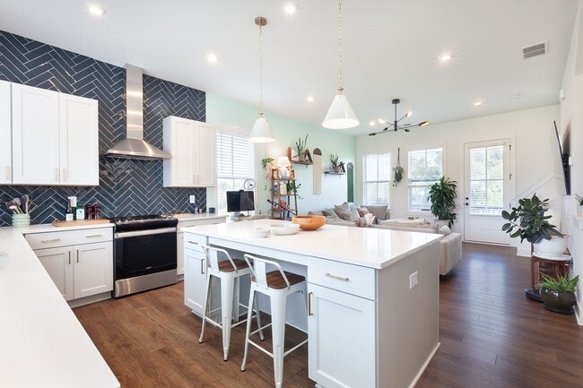 Primary Photo - Stylish End-Unit Townhome Minutes From Gra...