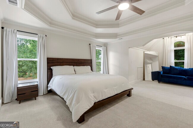 Building Photo - 4221 Willow Oak Dr