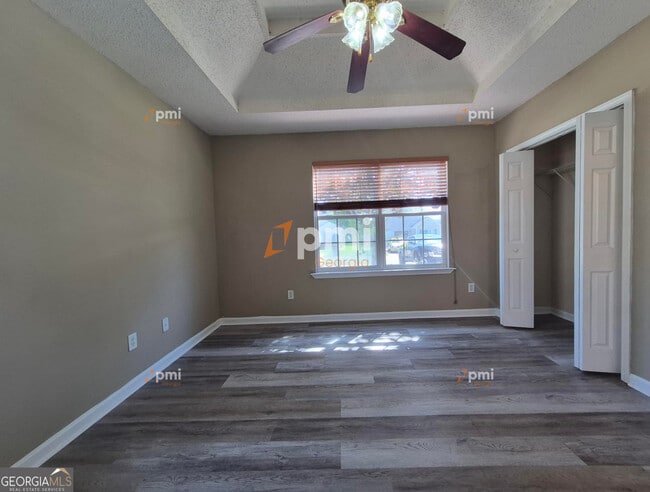 Building Photo - 342 Orchard Way