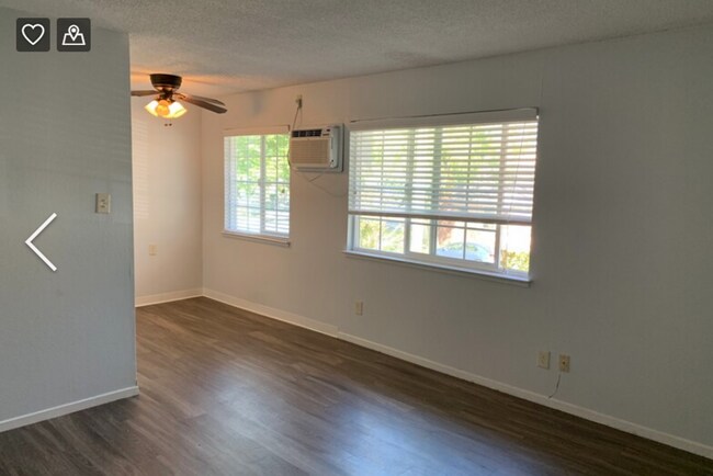 Interior Photo - 2700 32nd Street