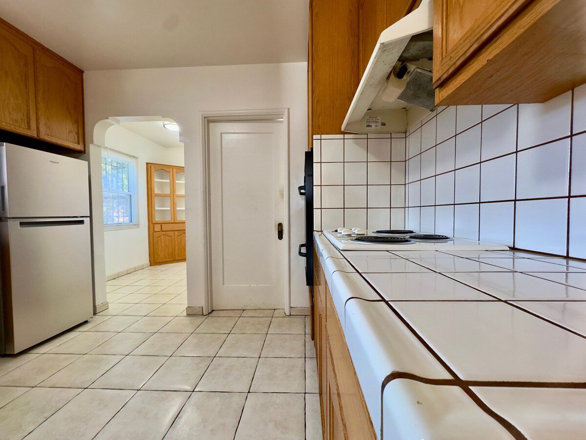 Building Photo - 2307 107th Ave