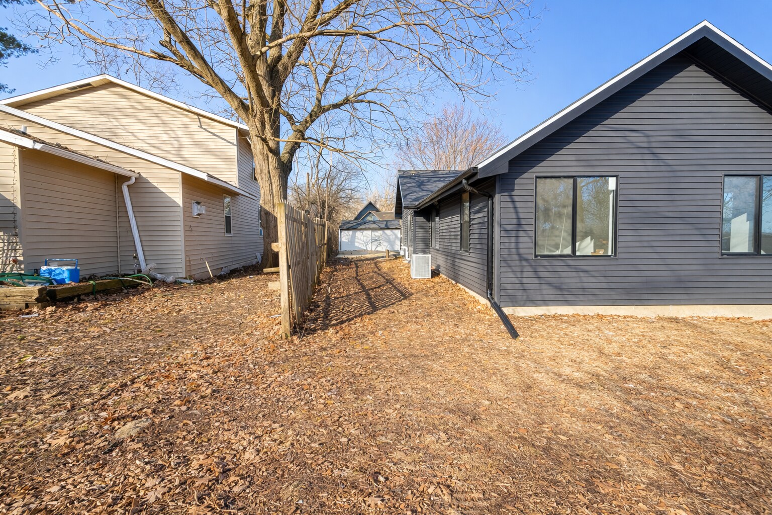 Back of house - 3101 Shadyside Dr