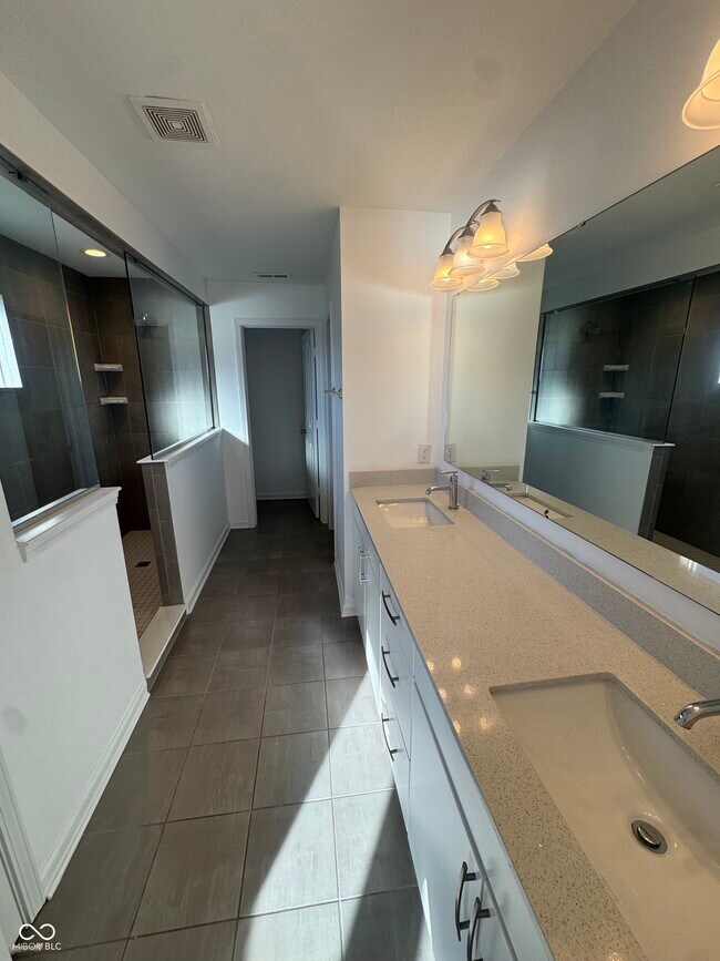 Building Photo - 1296 Wood Thrush Ct