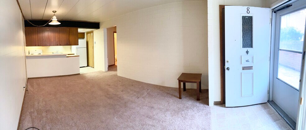 #7, #9, & #10 - 2740 University Ave