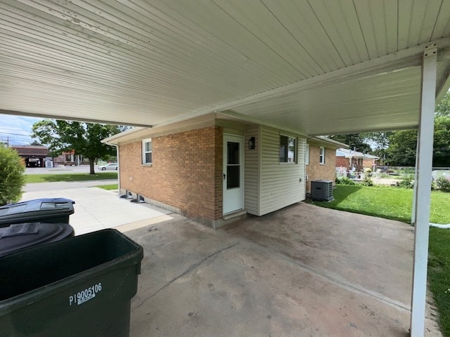 Building Photo - 4016 E Livingston Ave