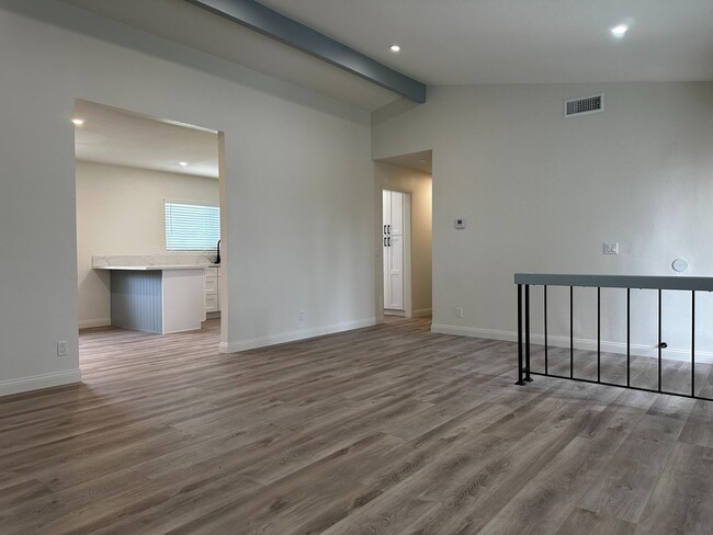 Building Photo - Fully Remodeled Single-Level Encinitas Gem...