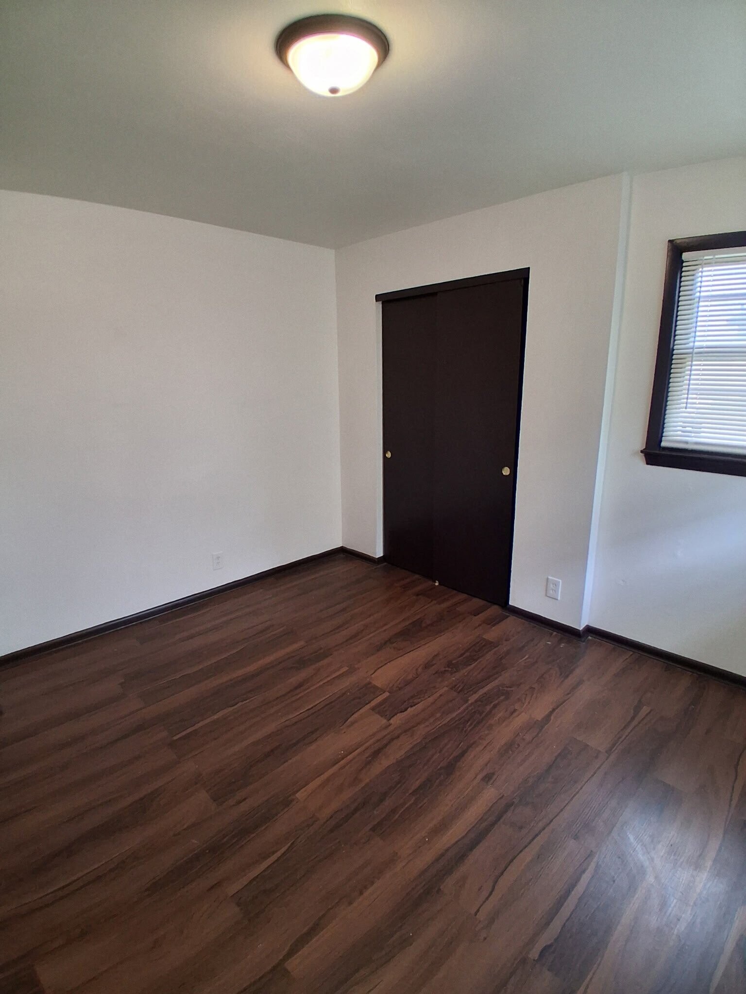 Building Photo - 4976 N 47th St