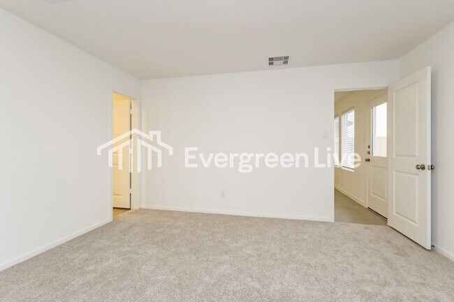 Building Photo - 10813 Bird Of Paradise Ln