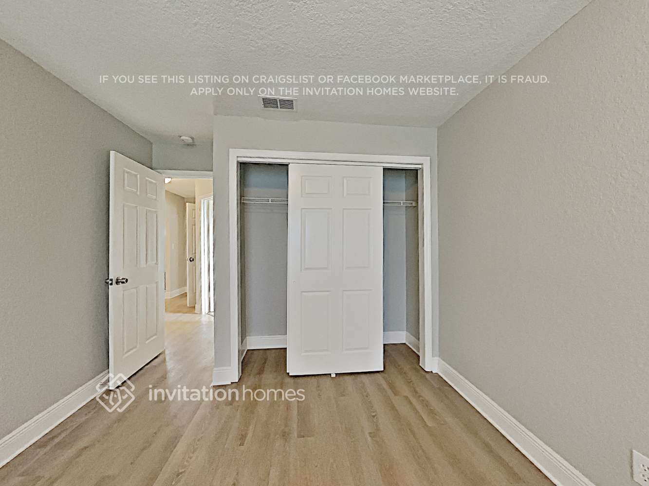 Building Photo - 2303 Sweetwater Blvd