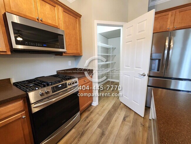 Building Photo - 145 Sunset Ln