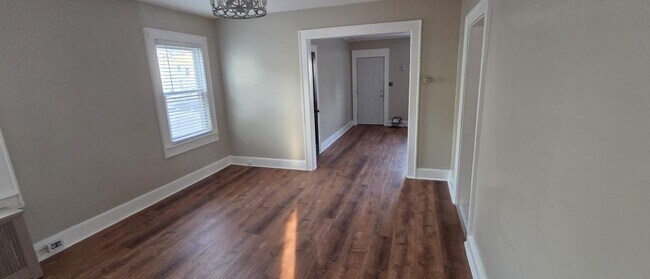 Building Photo - 61 N 22nd St