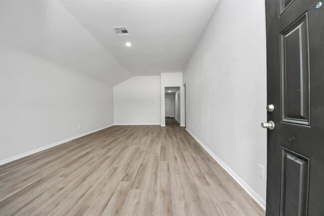 Building Photo - 15218 Taos Creek Ct