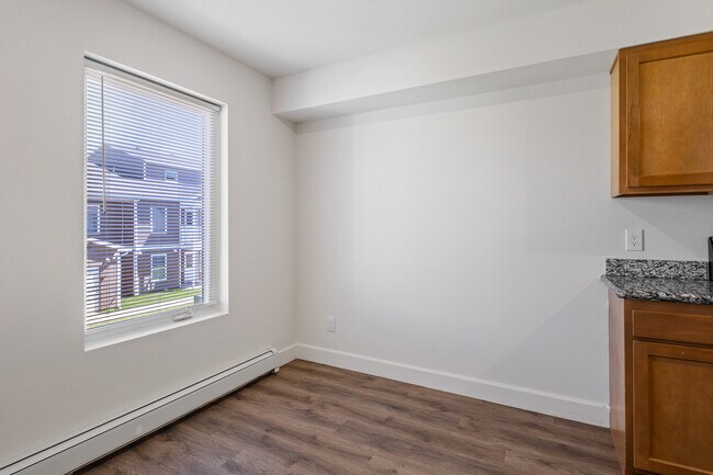 Building Photo - The Preserve at Woodfield