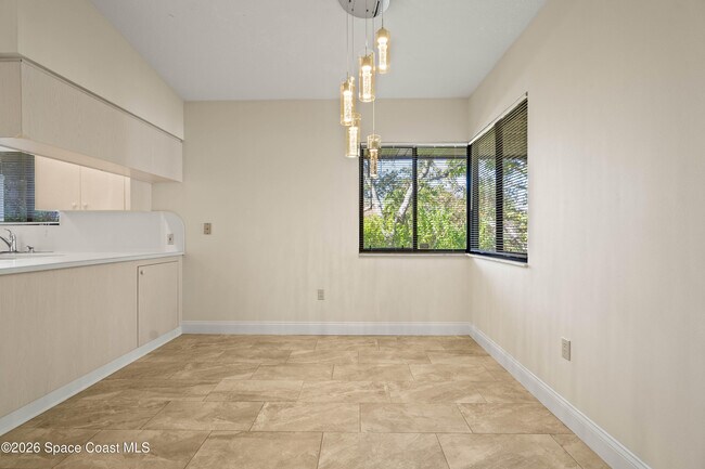 Building Photo - 2001 Parkside Pl