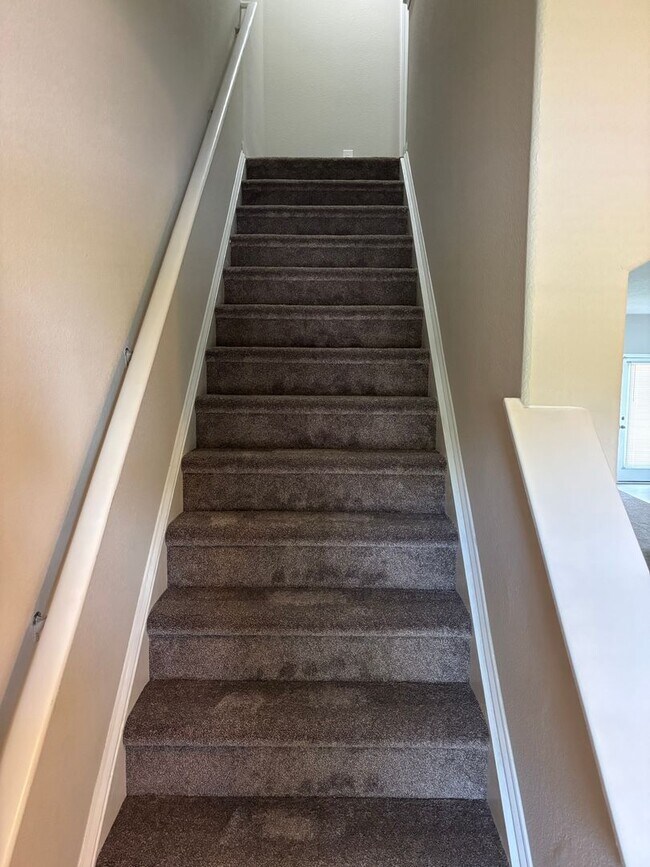 Building Photo - Newly Renovated Four Bedroom Home In North...
