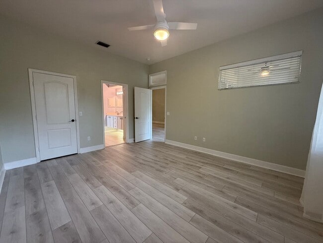 Building Photo - Beautiful 3 Bedroom 2 Bath Halifax Plantation Home AVAILABLE IMMEDIATELY!!!