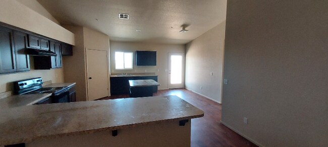 Building Photo - 3712 S Brianna Dr