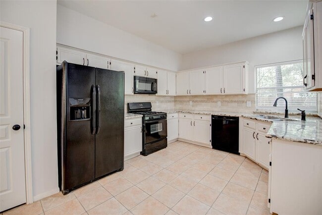 Building Photo - 322 Leafsage Ct