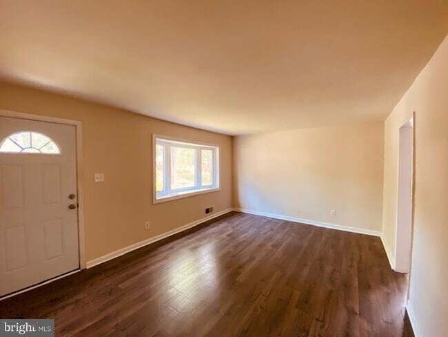 Building Photo - 4418 Ives St
