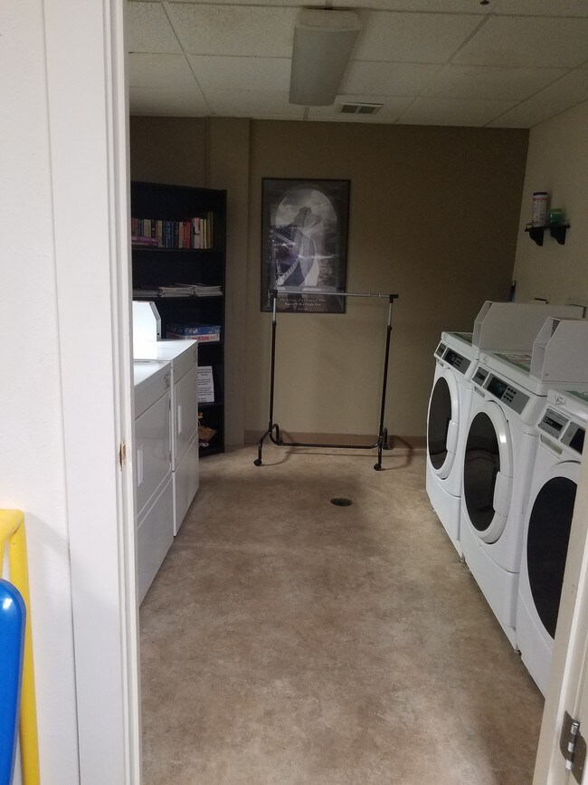 Jefferson Schoolhouse Apartment Homes Jefferson, WI Apartment Finder