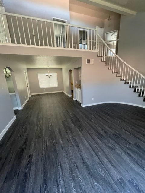 Building Photo - 6250 Sunny Meadow Ln