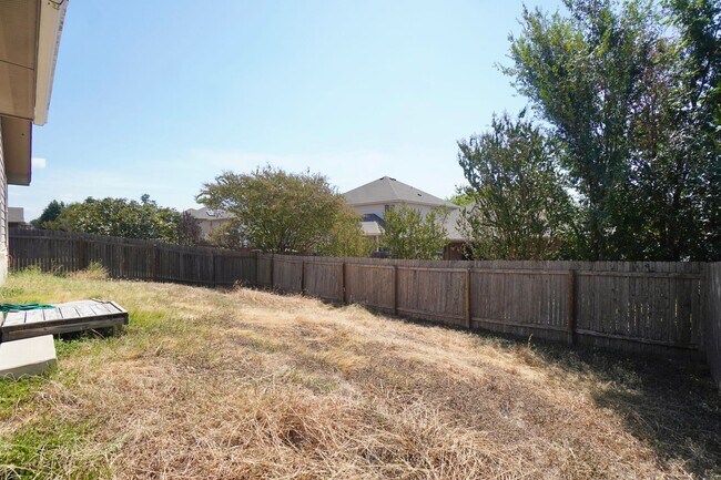 Building Photo - 1810 Laminar Creek Road