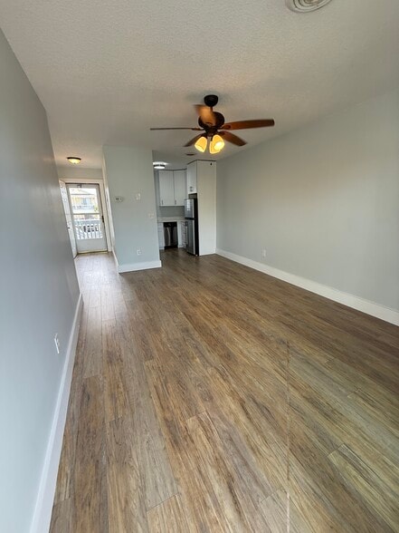 Building Photo - 113 S Ocean Blvd