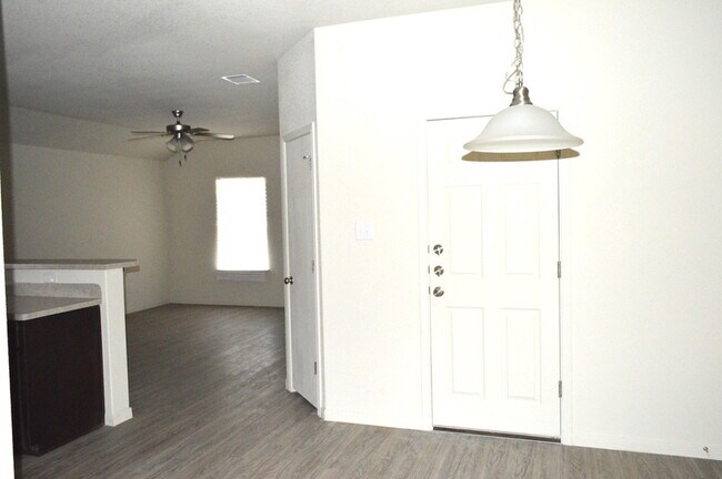 Building Photo - 5709 Rustler Dr