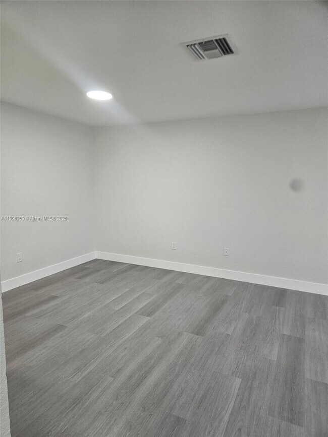 Building Photo - 6752 NW 182nd St