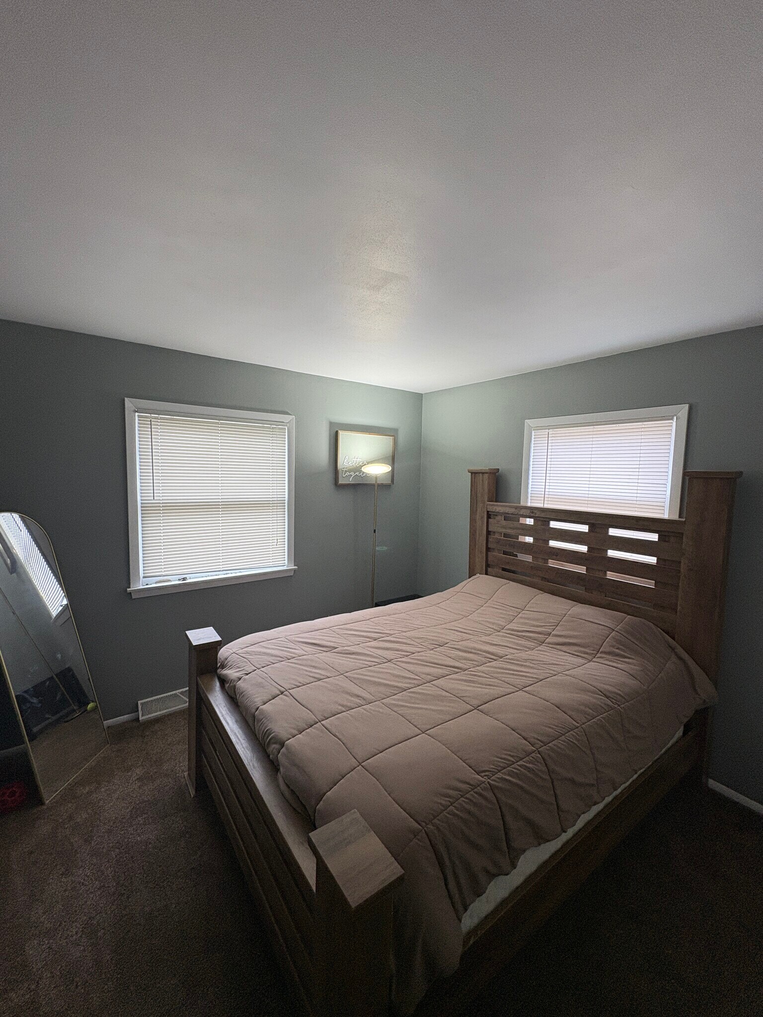 Building Photo - 2940 N 184th St