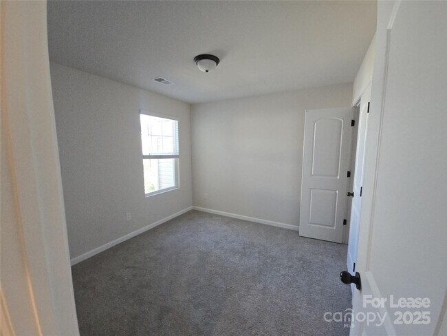 Building Photo - 12027 Gambrell Dr