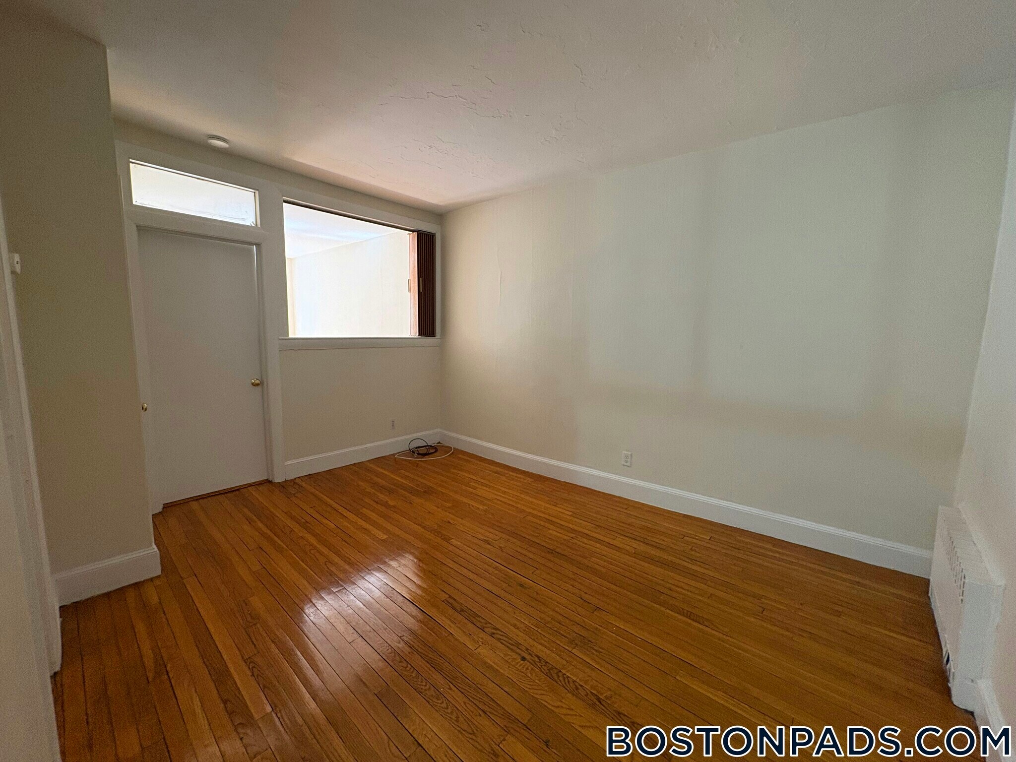 Building Photo - 33 Lancaster Terrace