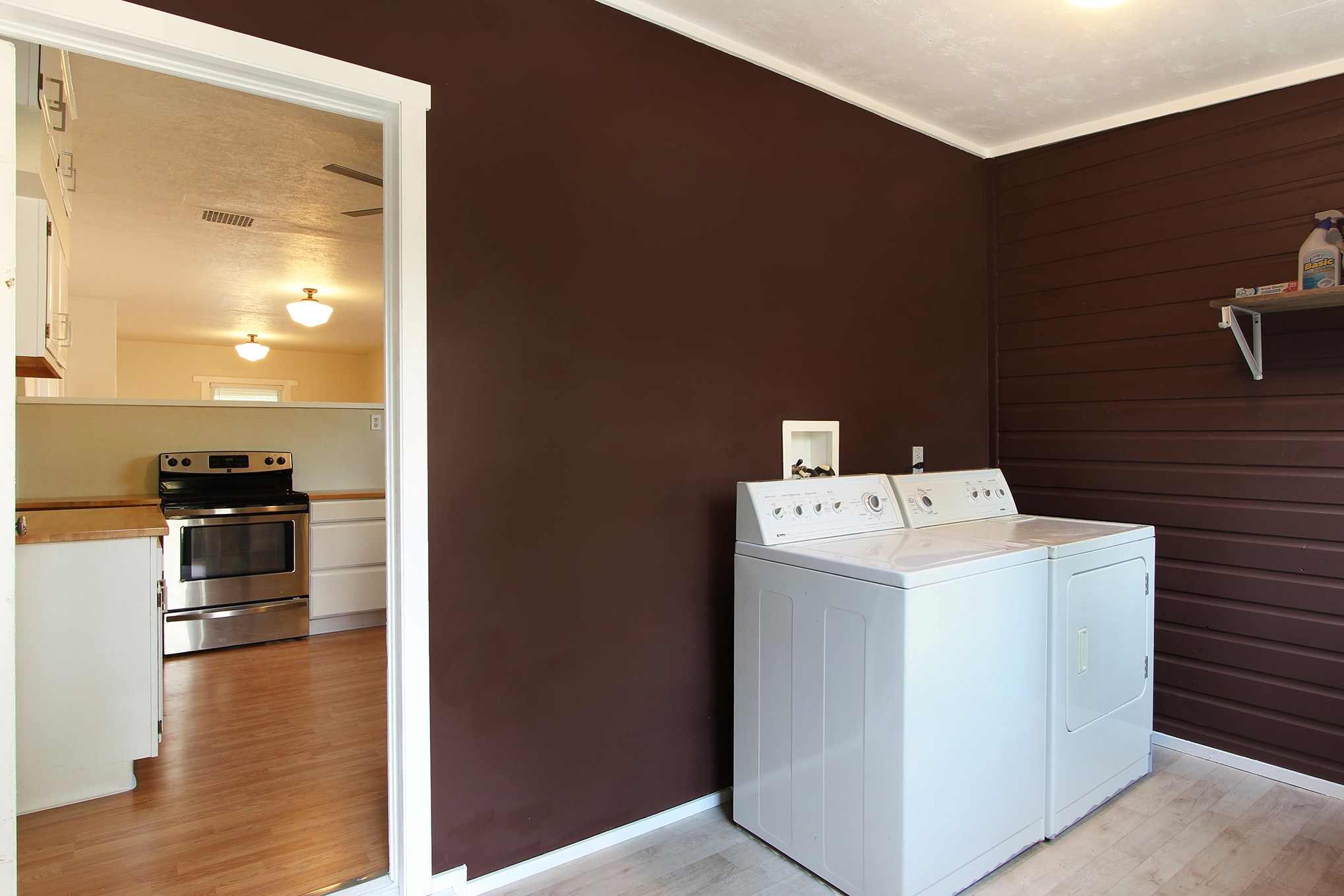 Building Photo - 515 West Mulberry Street