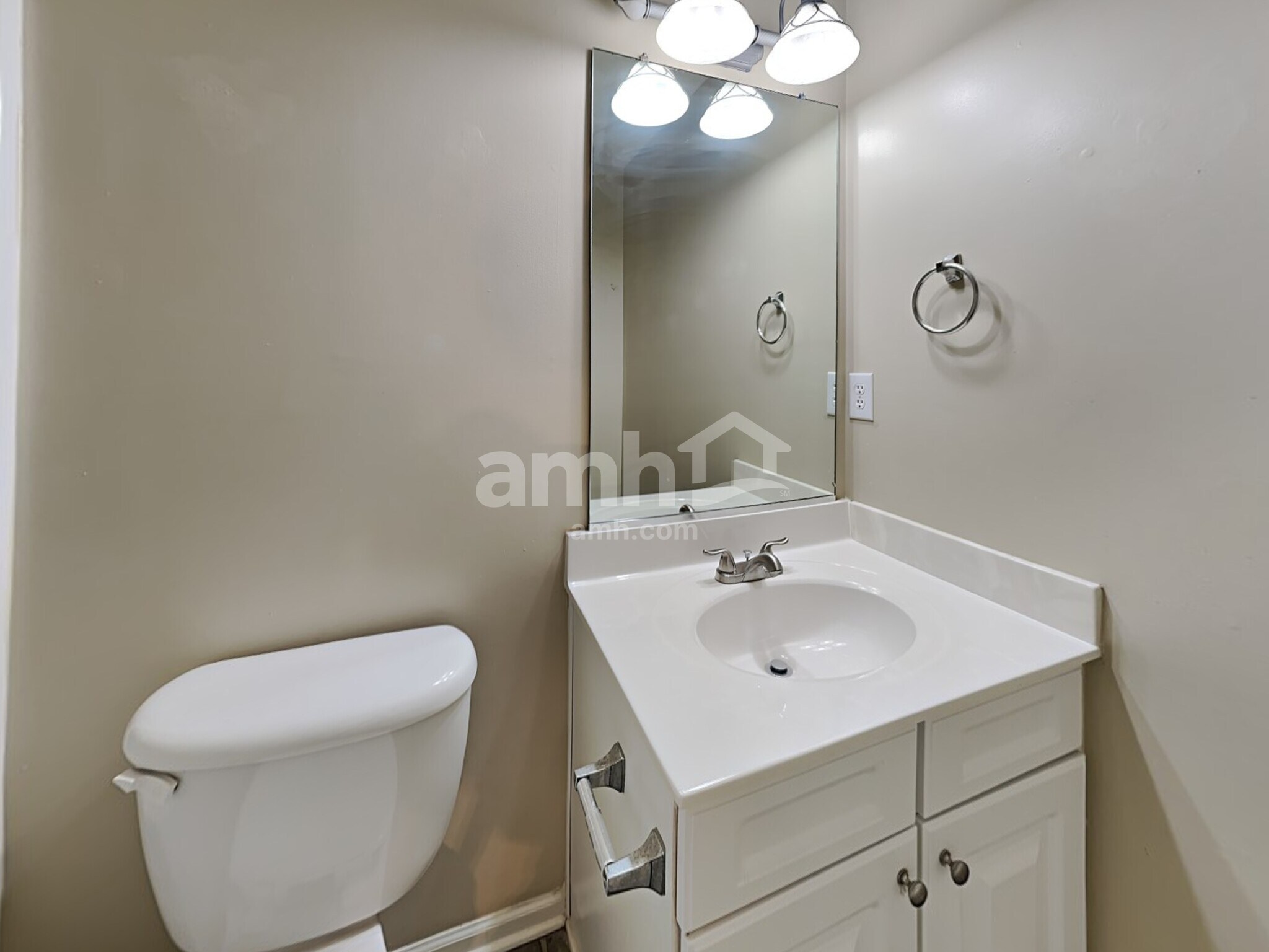 Building Photo - 2943 Glen Echo Ct