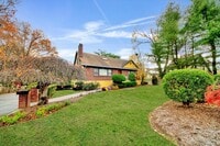 Building Photo - 169 Old Mamaroneck Rd