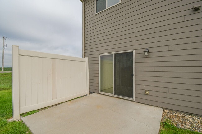 Building Photo - 8413 W 53rd St