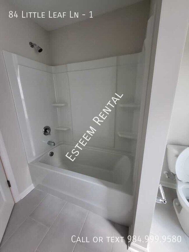 Building Photo - 84 Little Leaf Ln